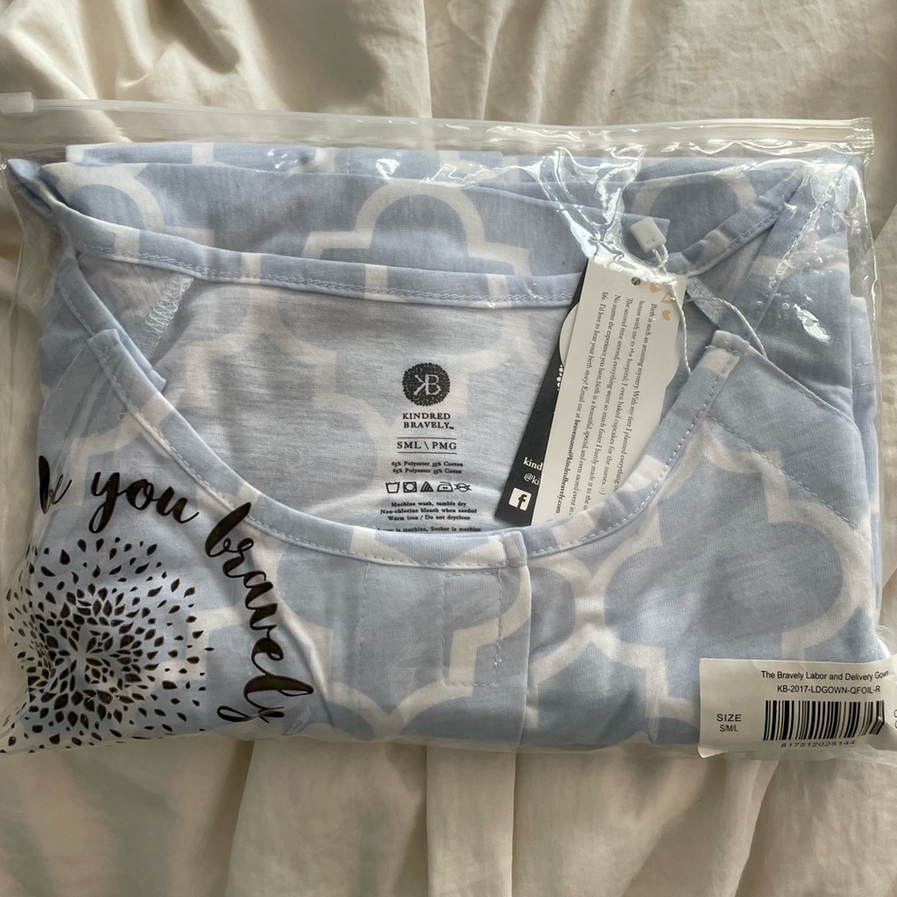 Kindred Bravely Labor and Delivery Gown